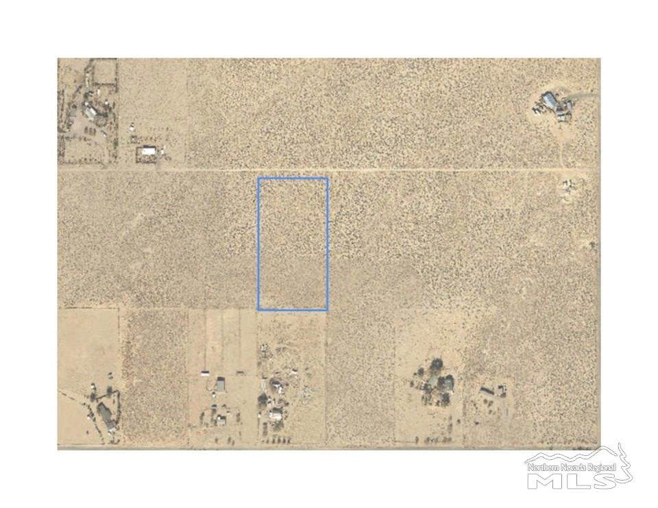 2215 10th - Photo 1