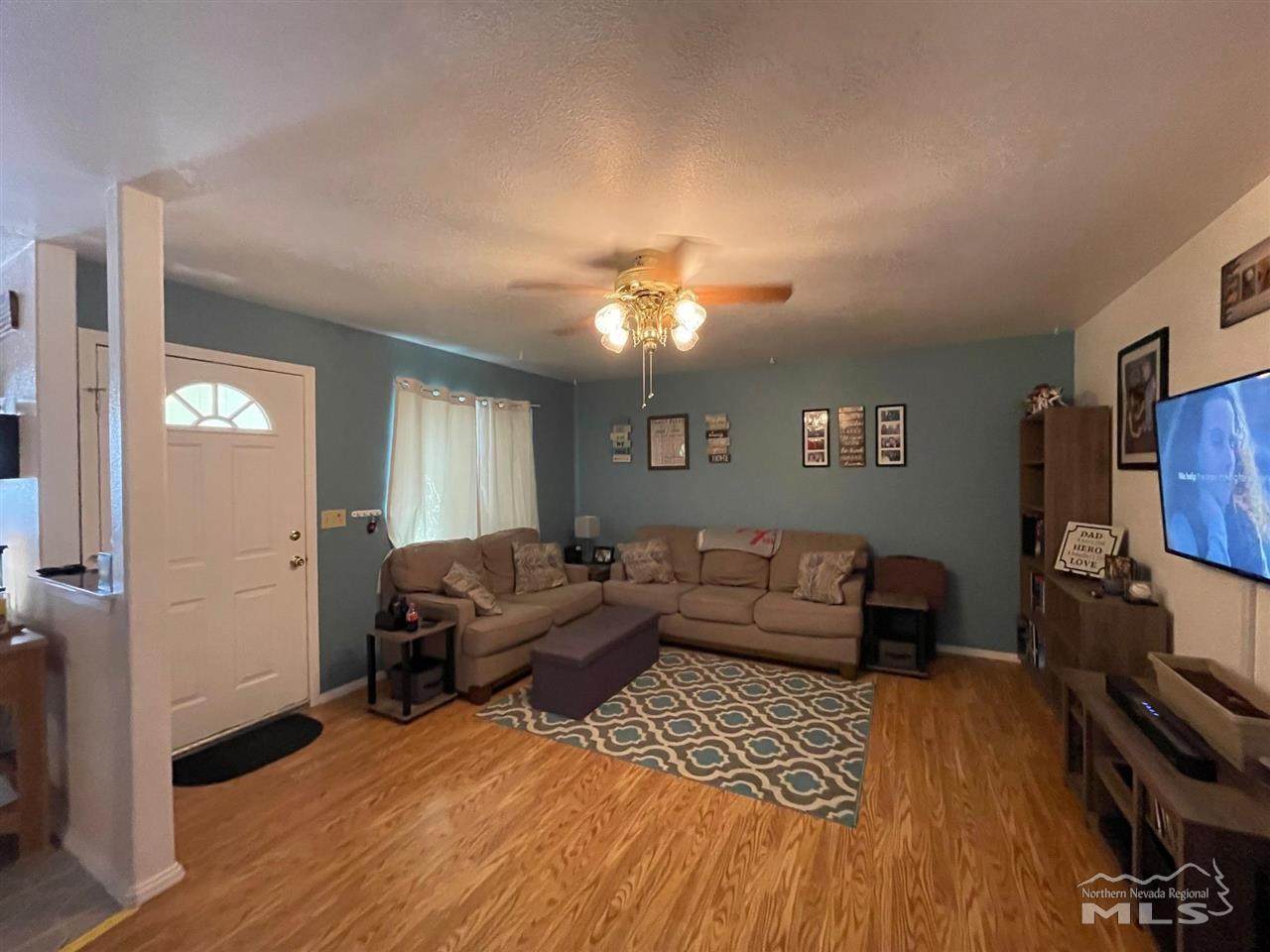 204 Whitacre - Photo 1