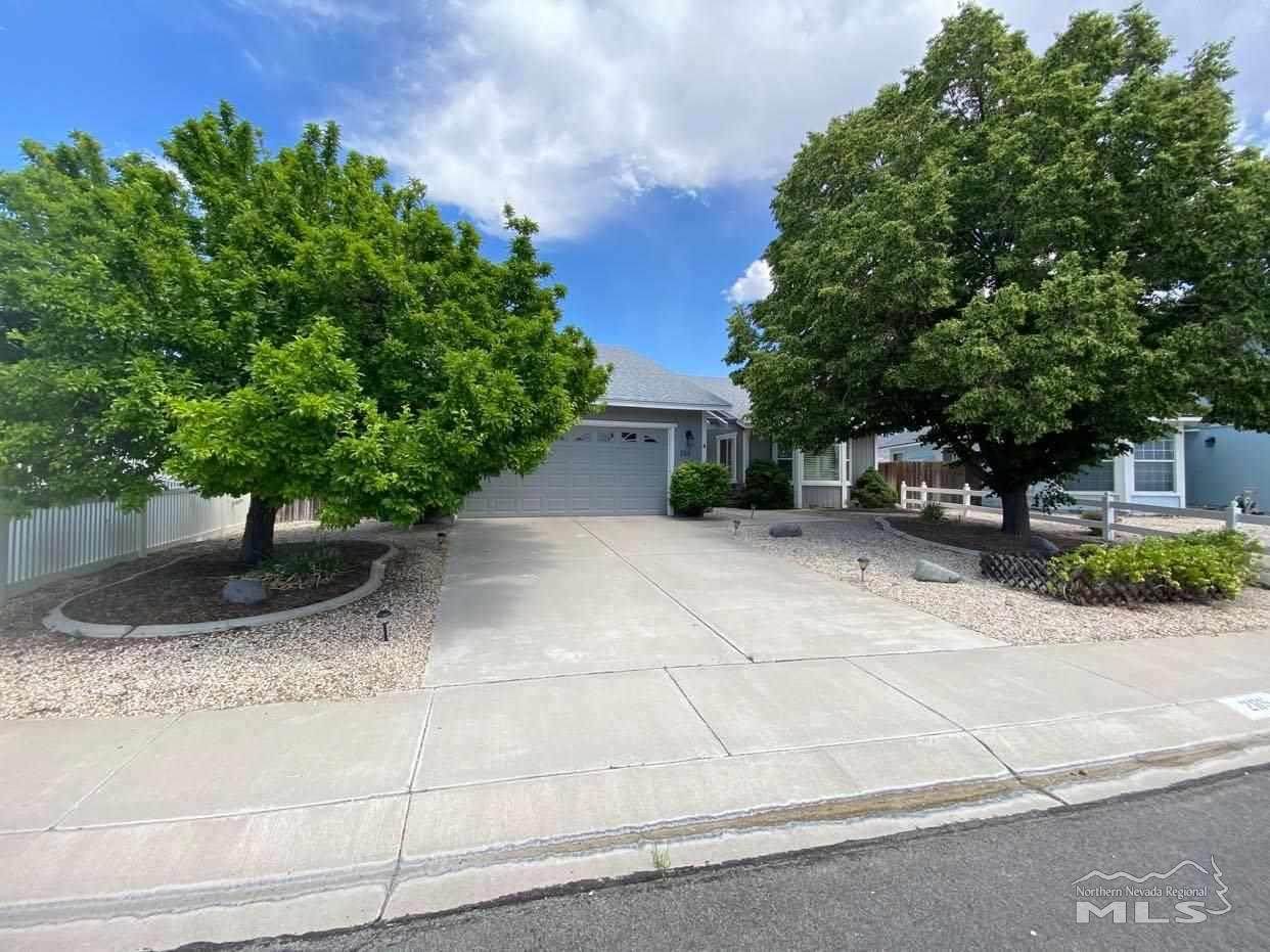 285 Woodlake Circle - Photo 1