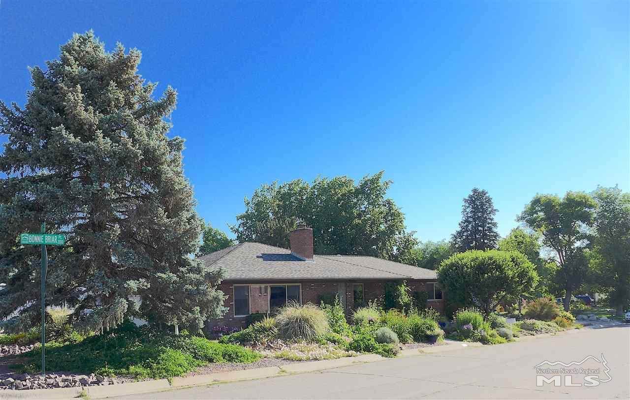 295 Bonnie Briar Pl - Photo 1
