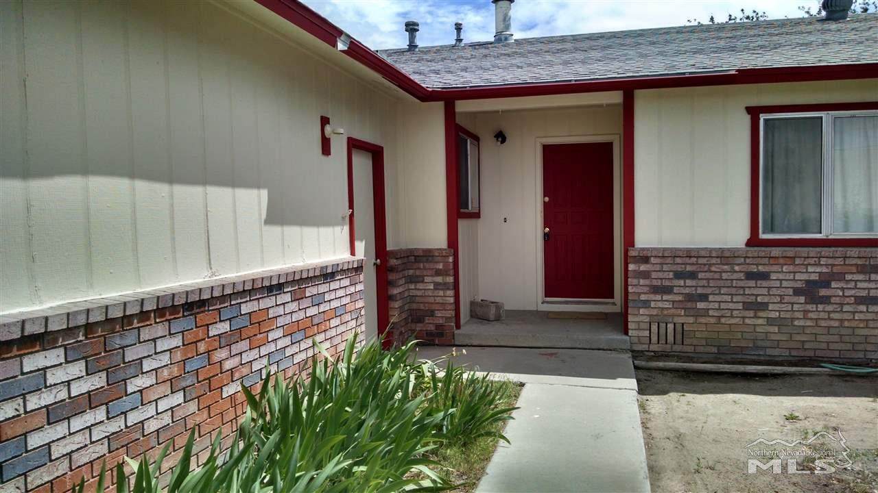 875 B Street - Photo 1