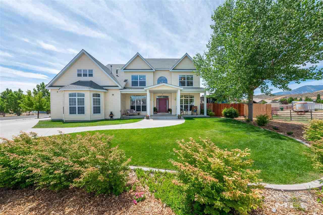 901 Alyce Court - Photo 1