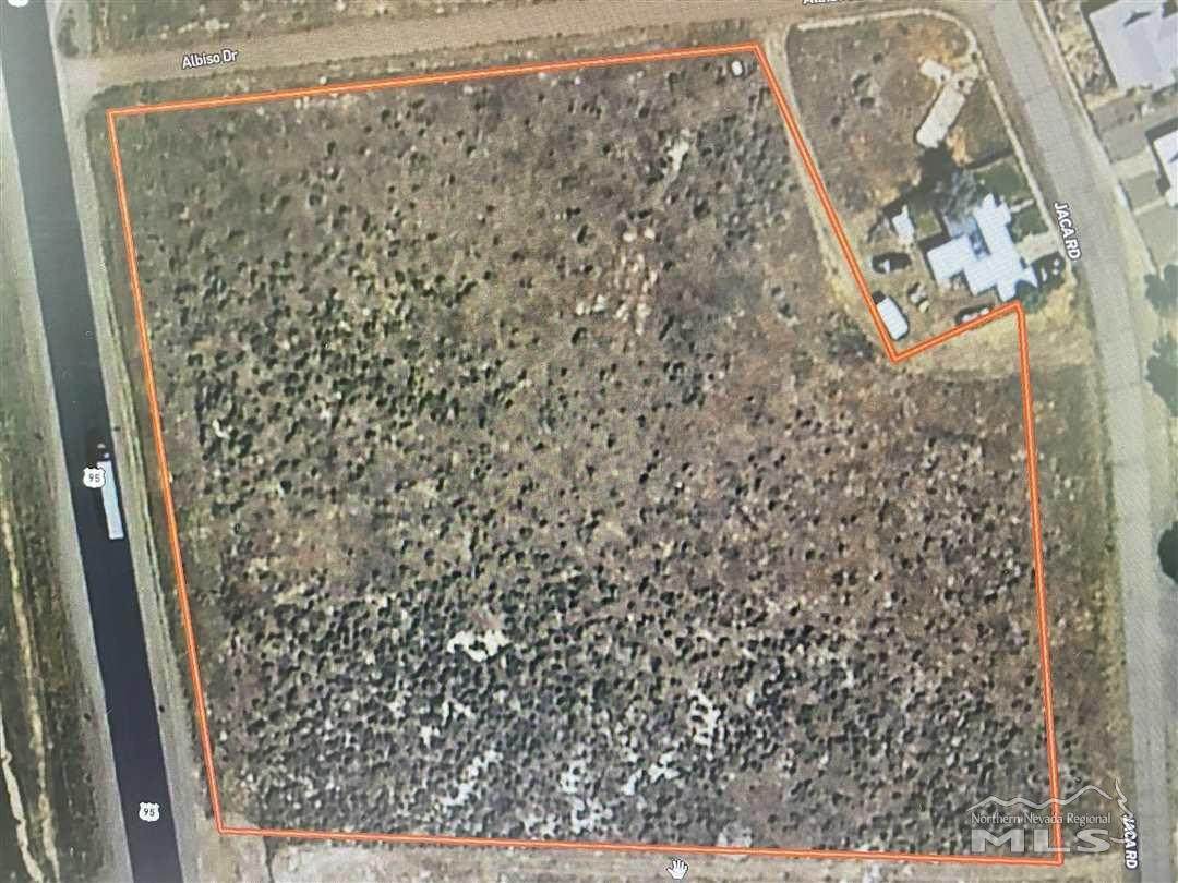 53 Hwy. 95 - Photo 1