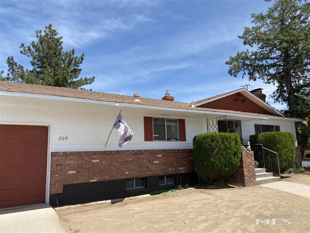 1199 Bresson Ave - Photo 1