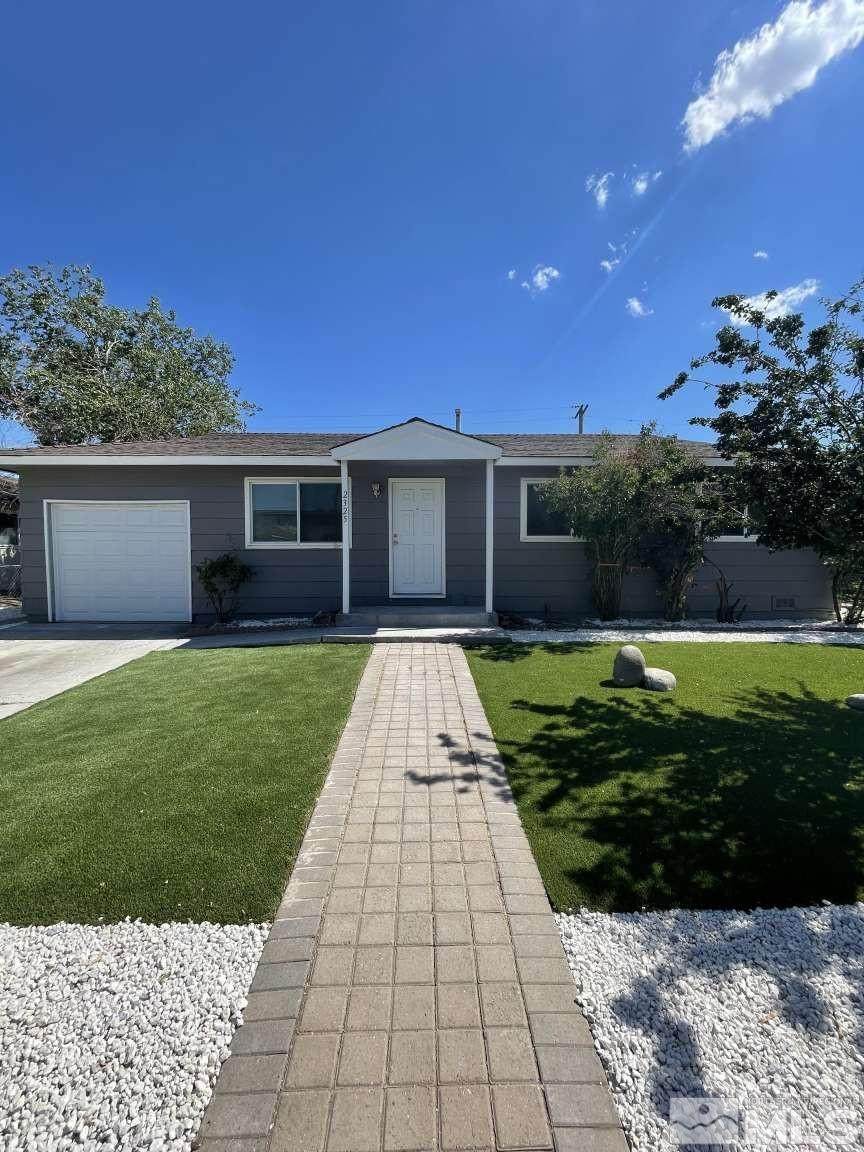 2325 Pauline Ave - Photo 1
