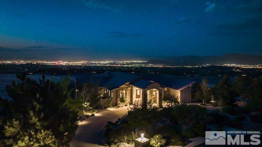 386 Questa Court - Photo 1