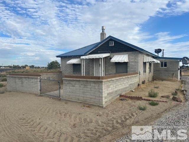 6320 Reno Hwy - Photo 1
