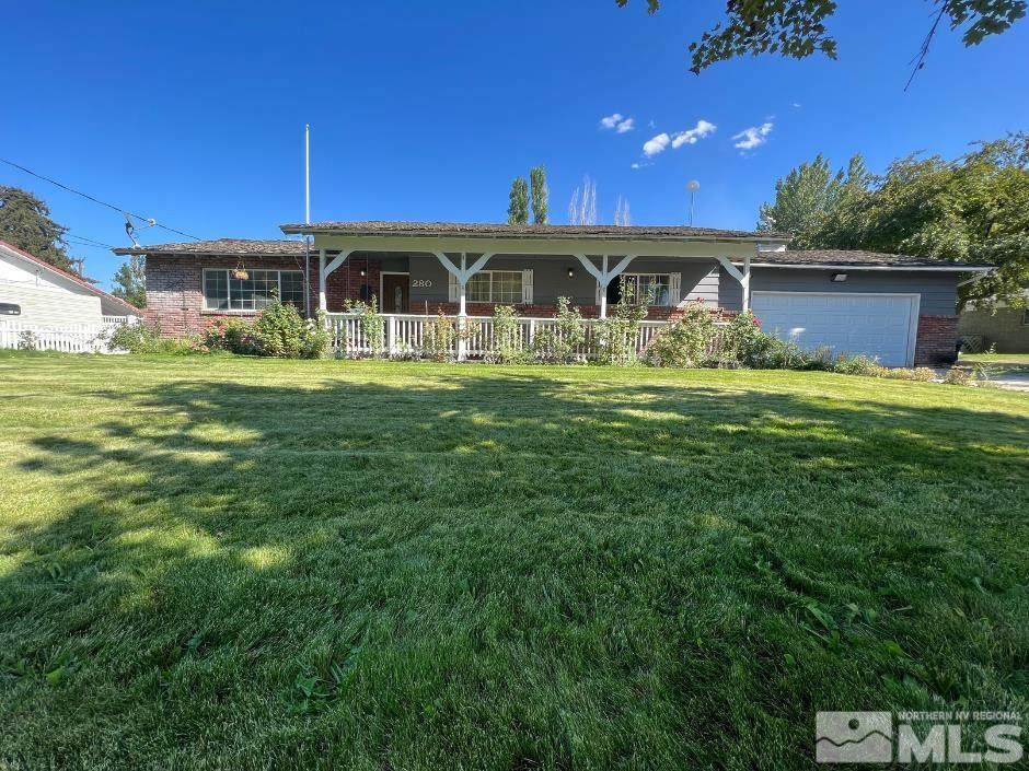 280 Parkview - Photo 1
