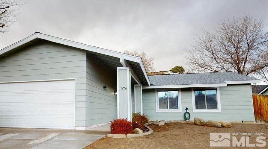 1076 Palmwood - Photo 1