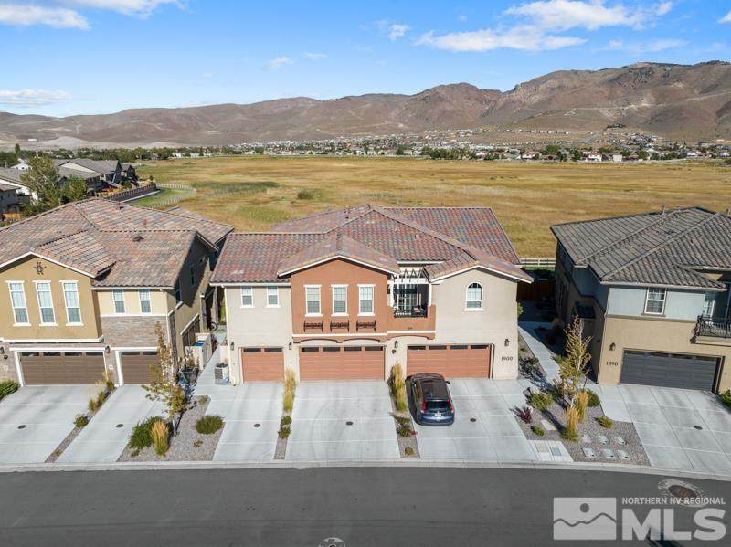 1900 Dark Horse Rd - Photo 1