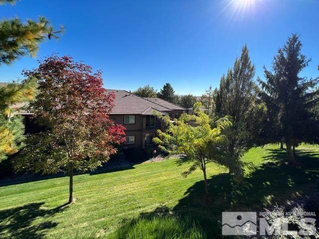 6850 Sharlands Blvd - Photo 1