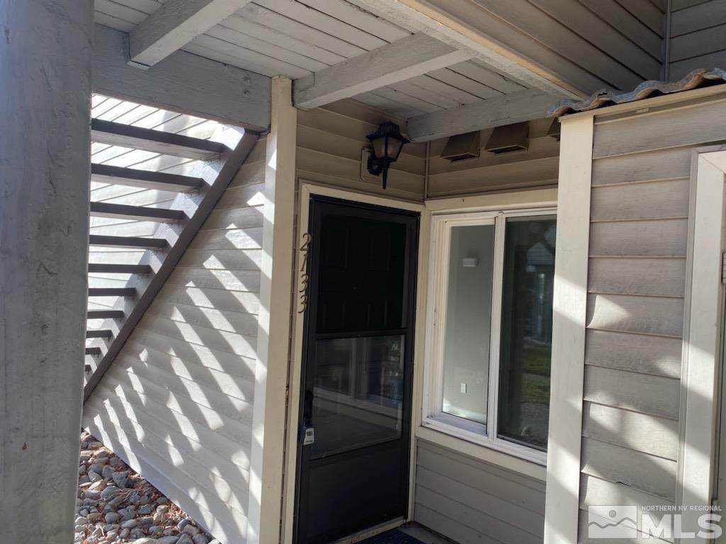 2133 Roundhouse Road - Photo 1