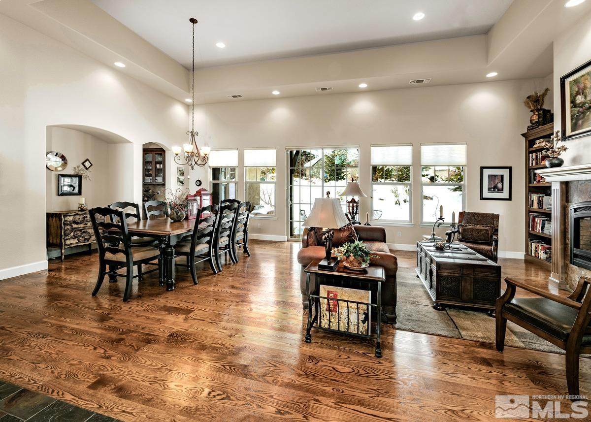 16840 Delacroix - Photo 1