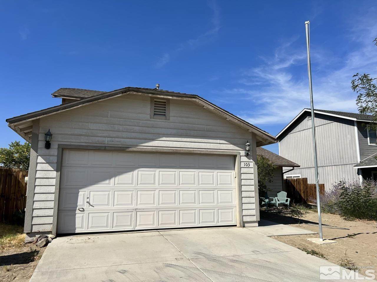 103 Double Eagle Dr - Photo 1