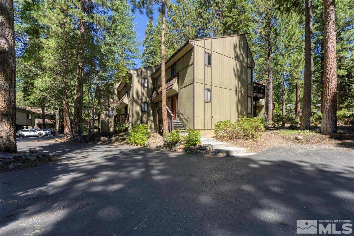 811 Southwood Boulevard - Photo 1