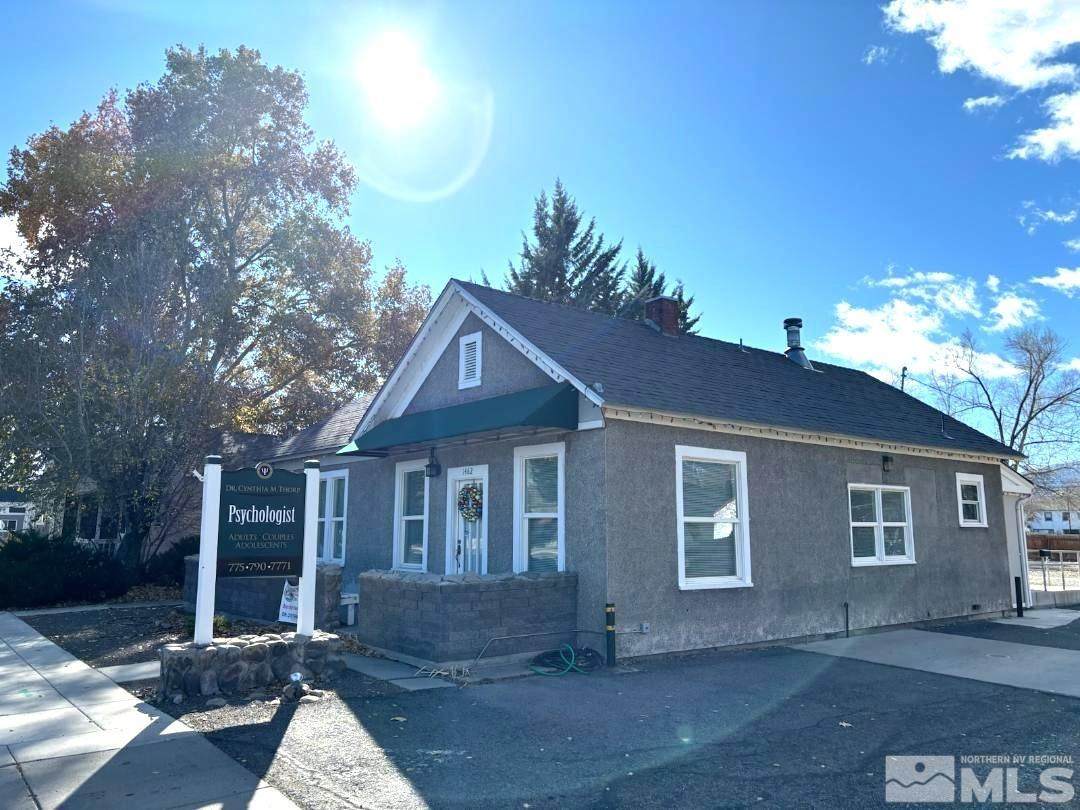 1462 Highway 395 - Photo 1