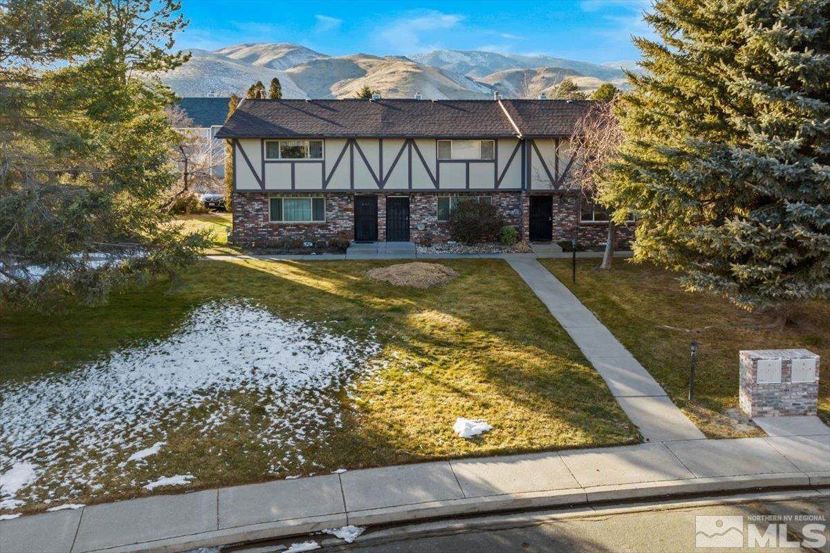 850 Travis Drive - Photo 1