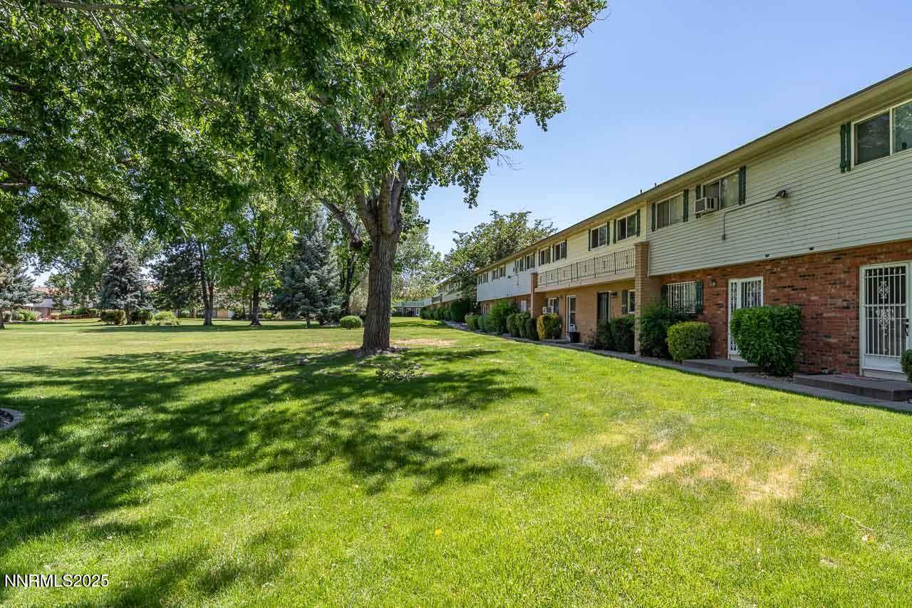 403 Smithridge Park - Photo 1