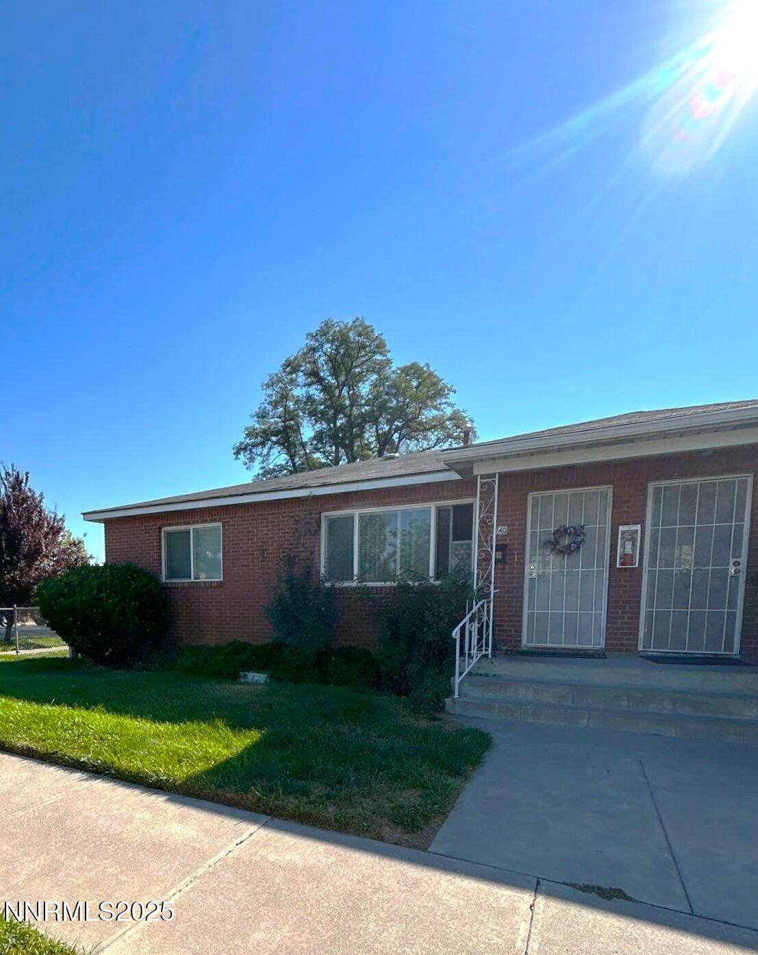 240 18th Street - Photo 1