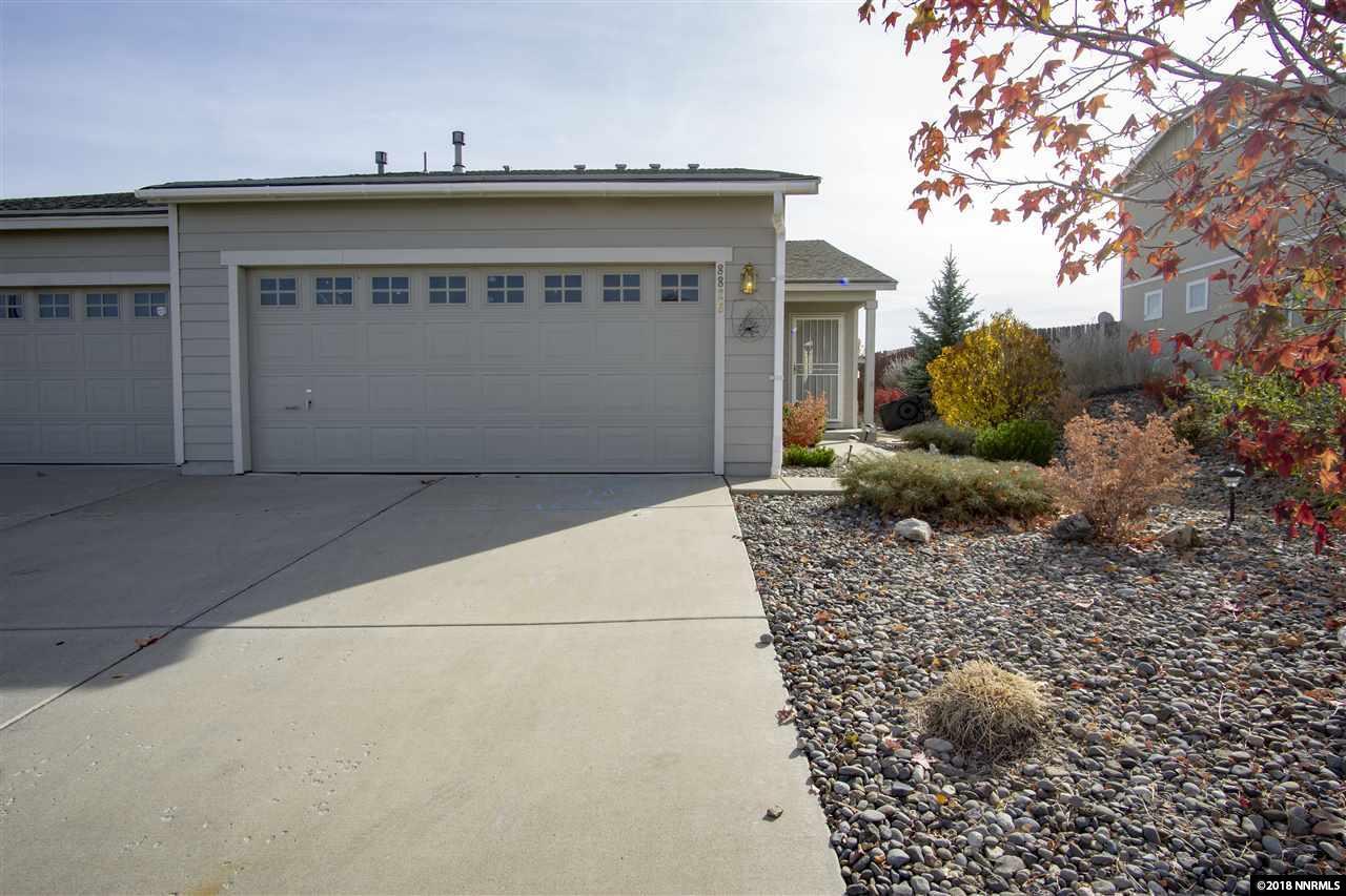 8826 Sunset Breeze Dr - Photo 1