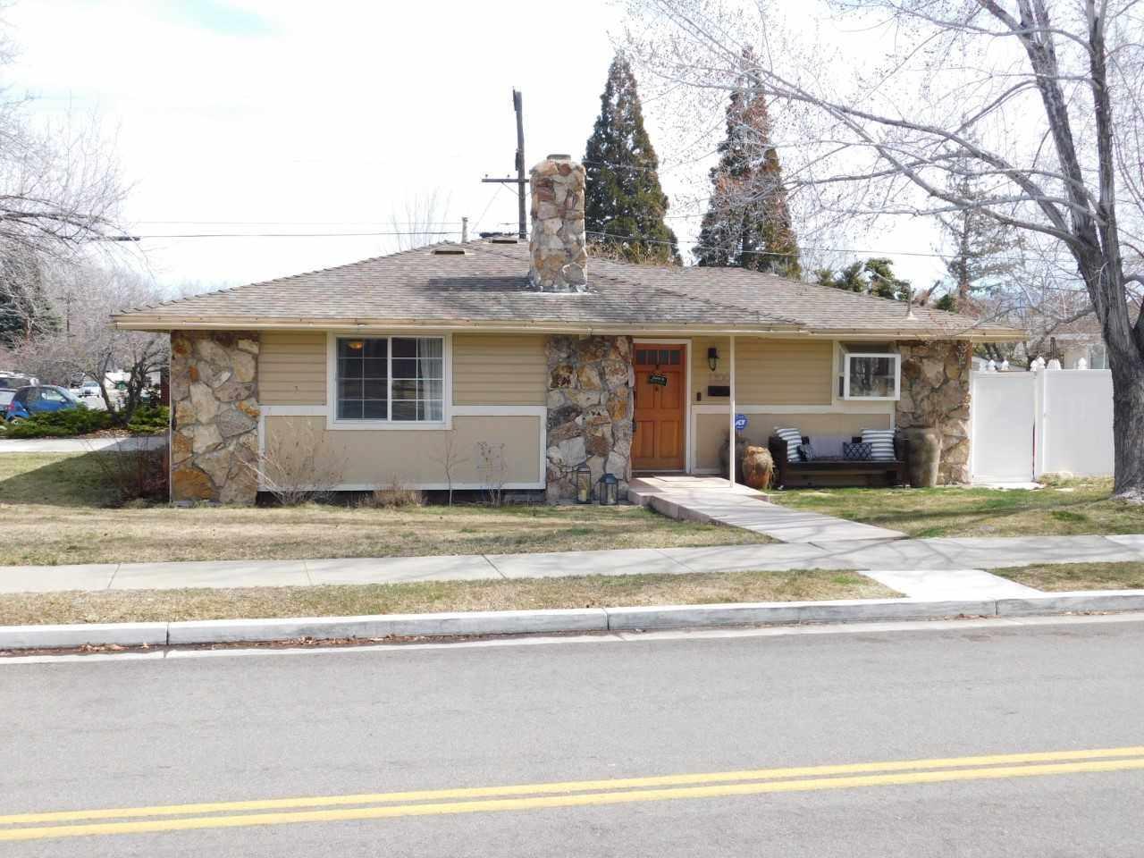 1300 Mark Twain Ave - Photo 1