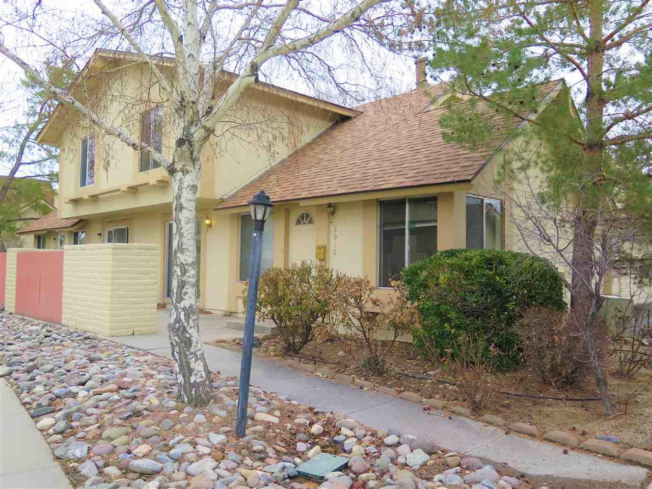 3916 Pheasant Drive - Photo 1