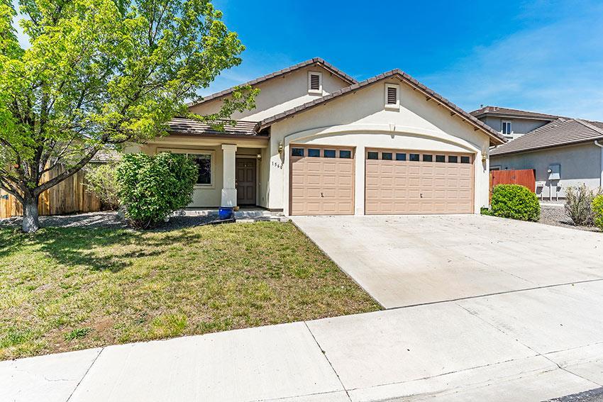 1560 Istrice Road - Photo 1