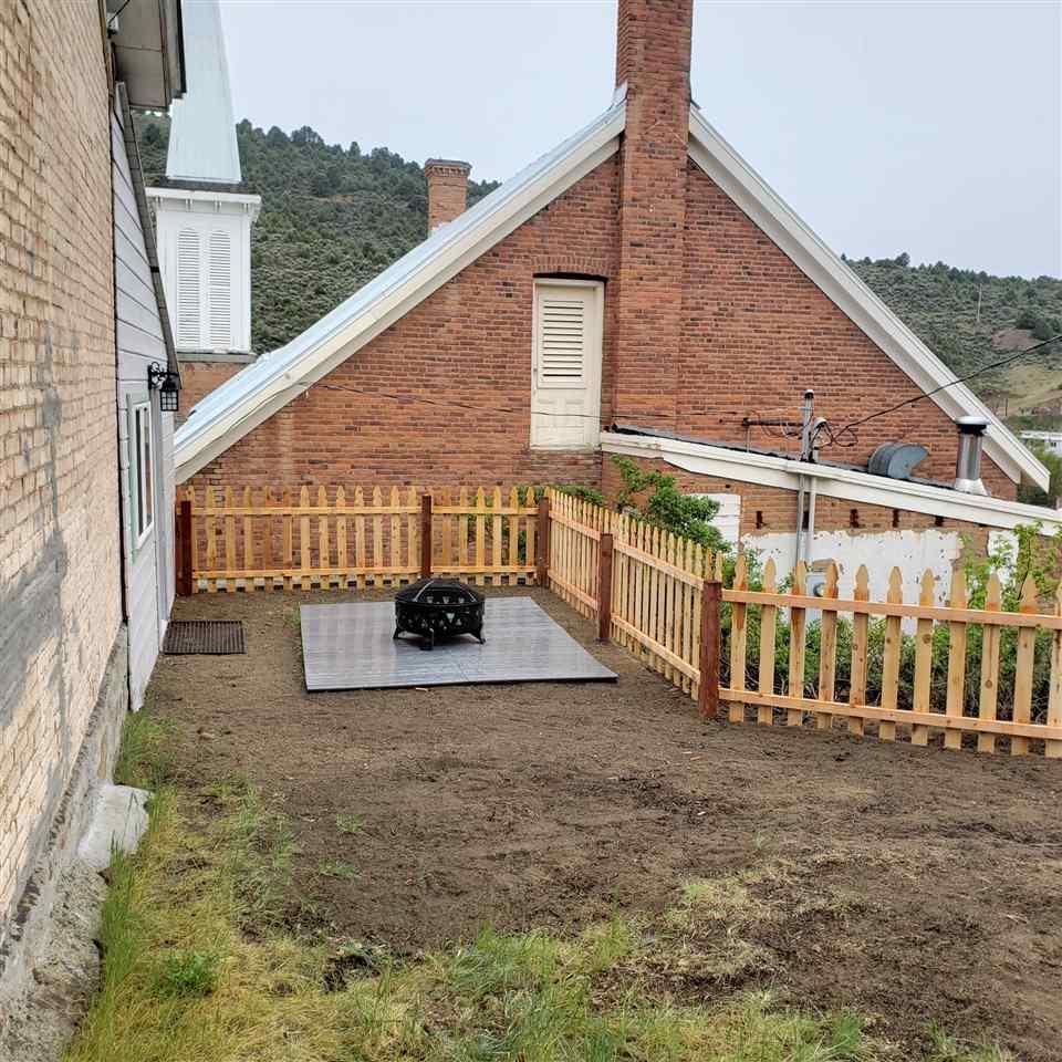 140 Water Street - Photo 1