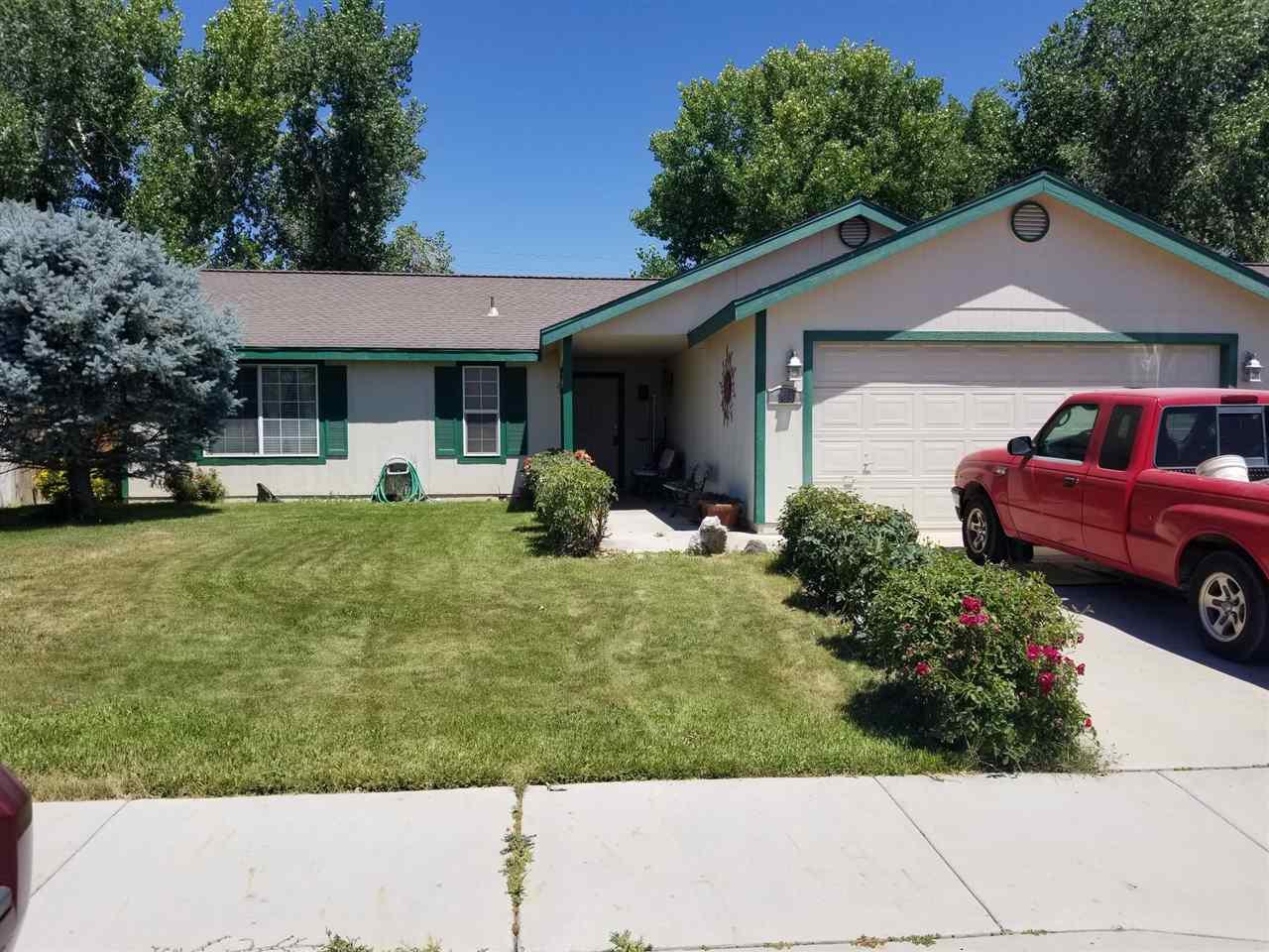 108 Primrose - Photo 1