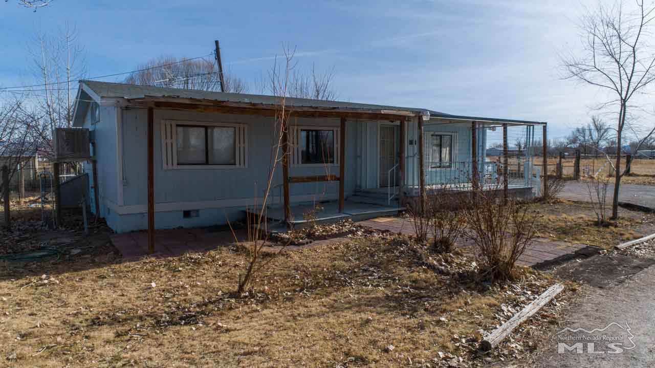 2810 Stark Ln - Photo 1