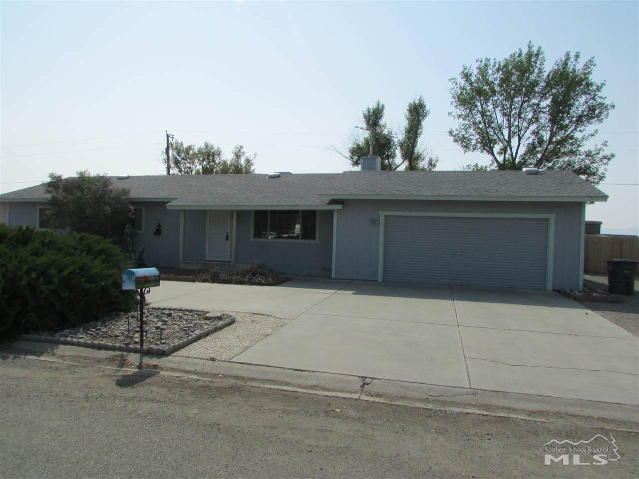 18 Penrose Dr. - Photo 1