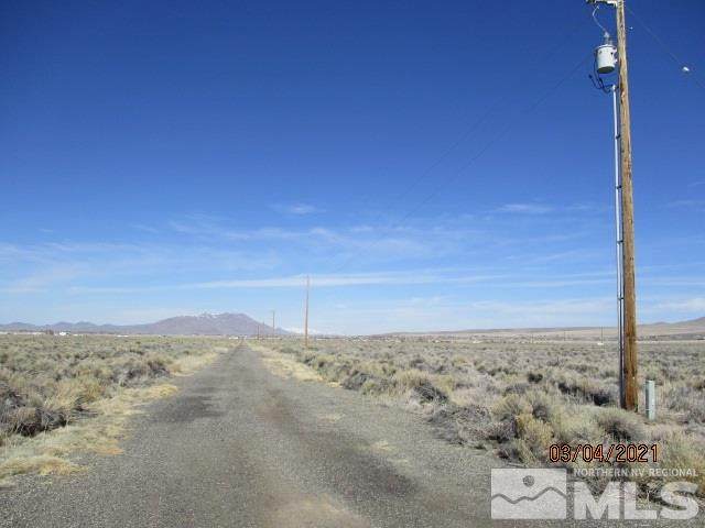 300 Bear Ln - Photo 1