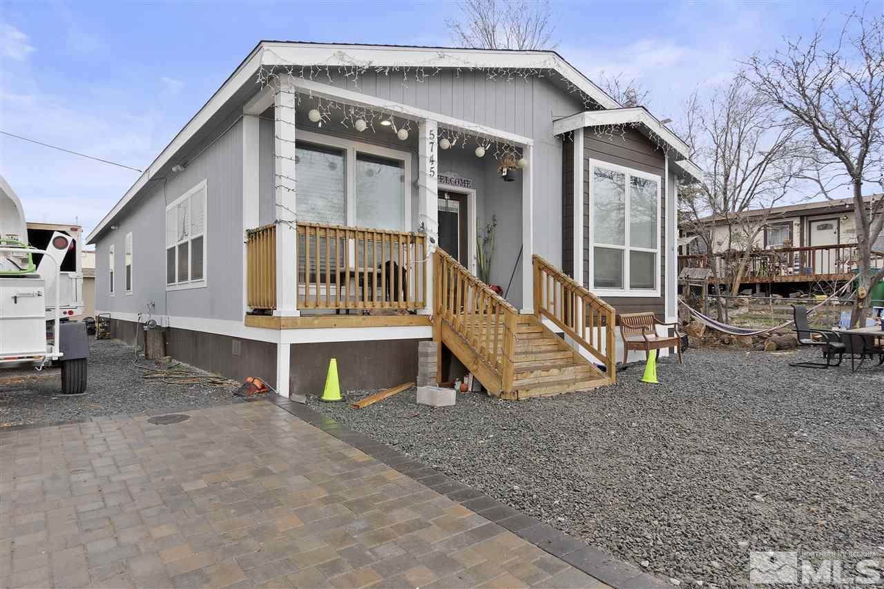 5745 Sun Valley Blvd - Photo 1