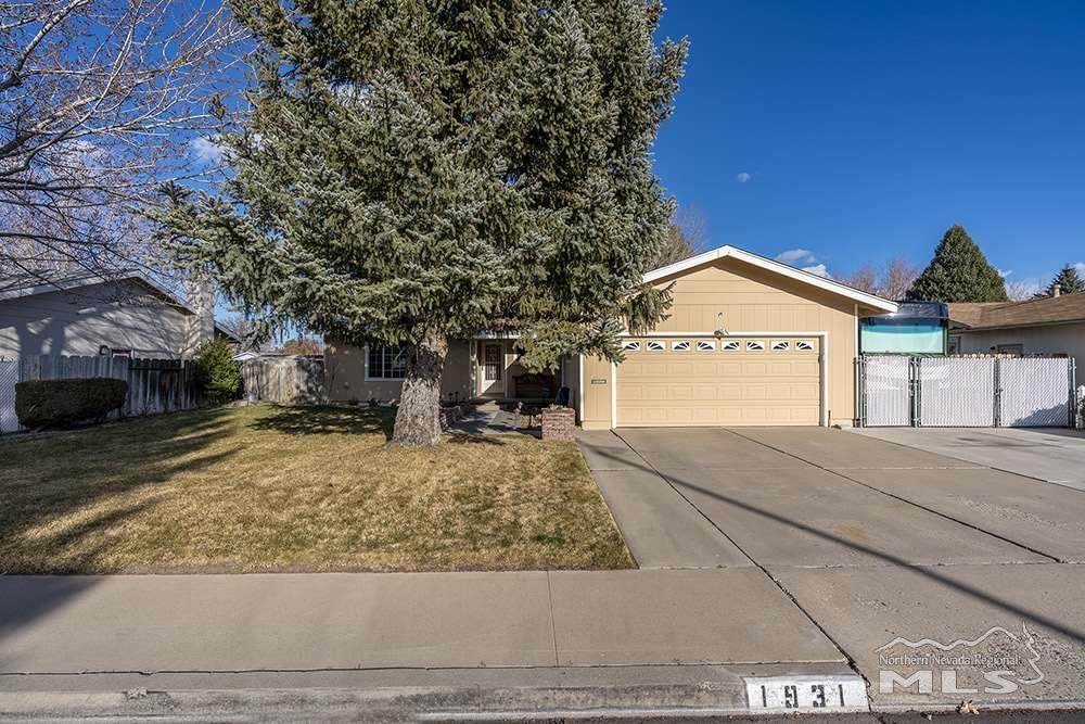 1931 Molly Dr - Photo 1