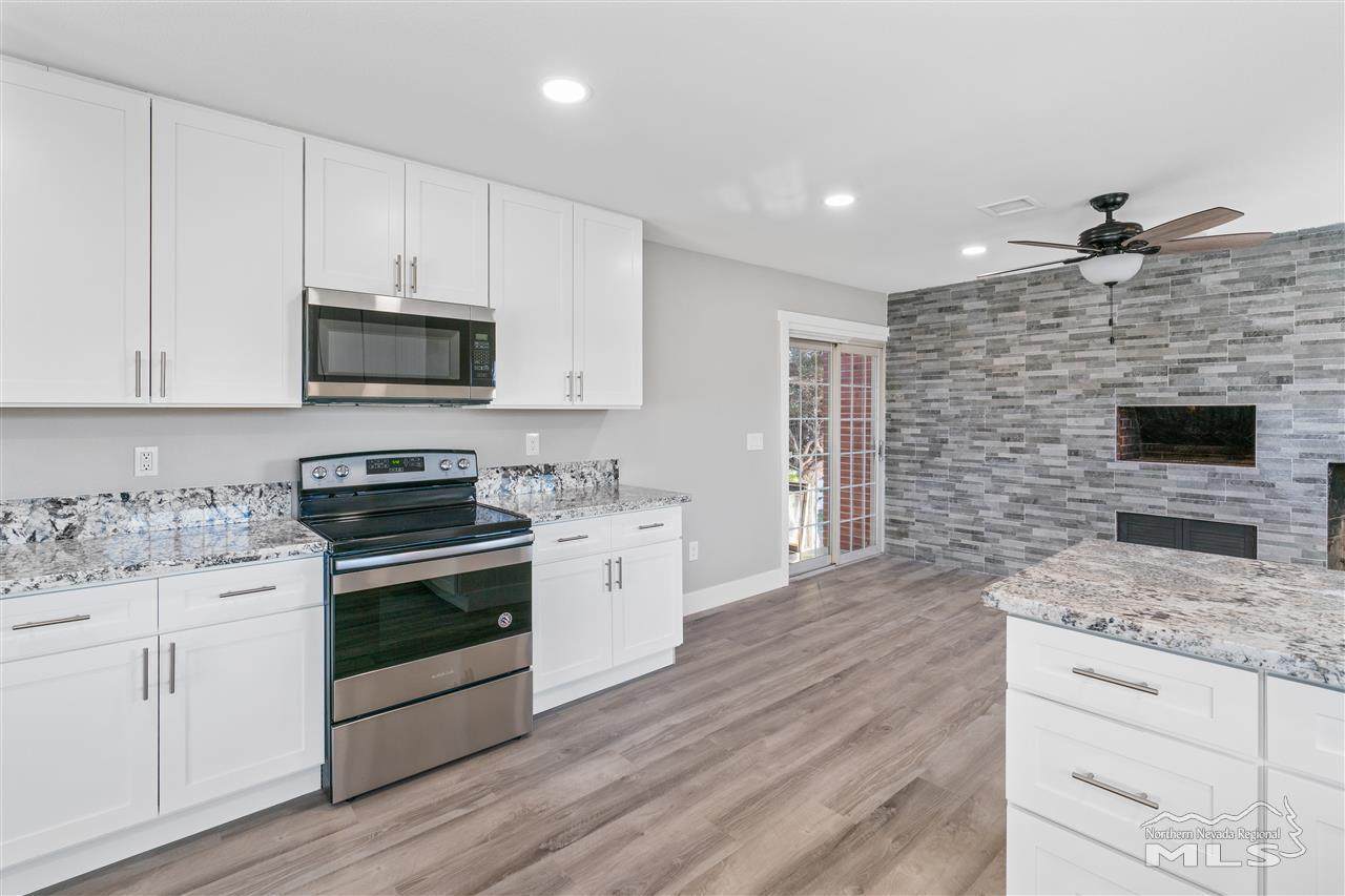 150 Mayberry - Photo 1
