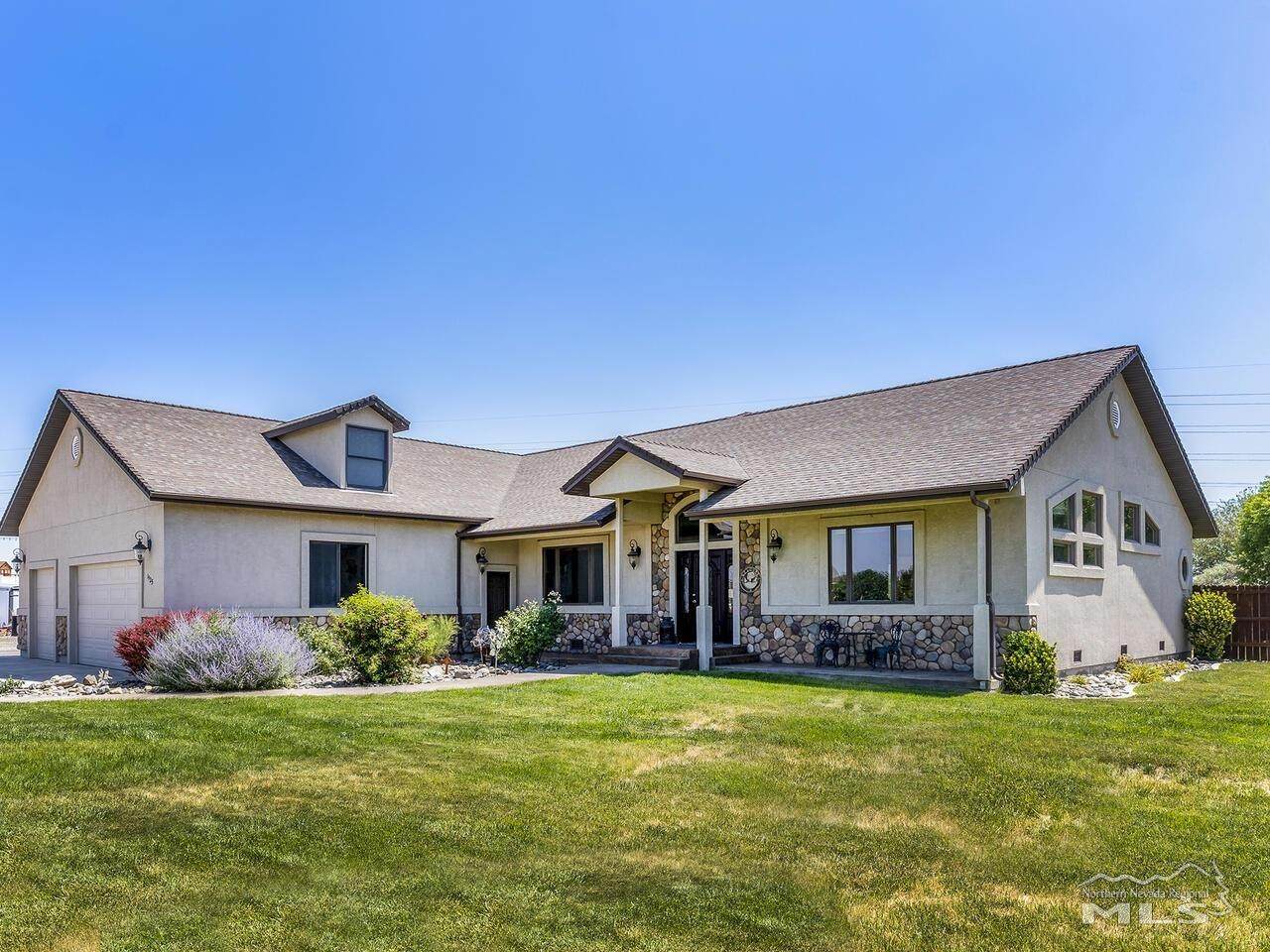 1925 Country View Court - Photo 1