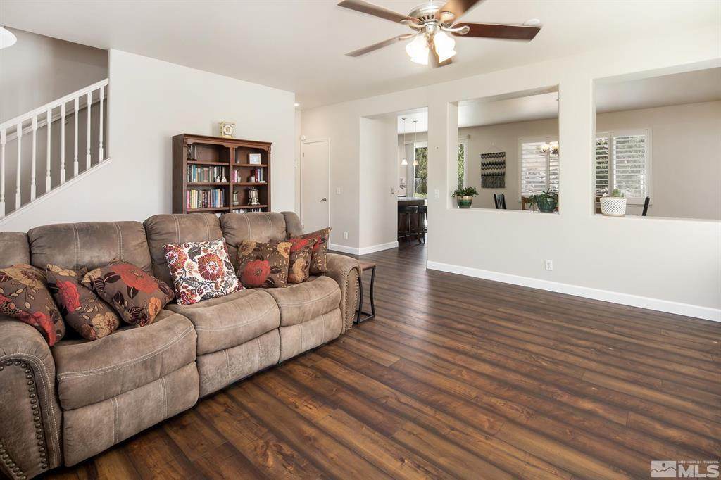 5459 Zeppelin Ct - Photo 1