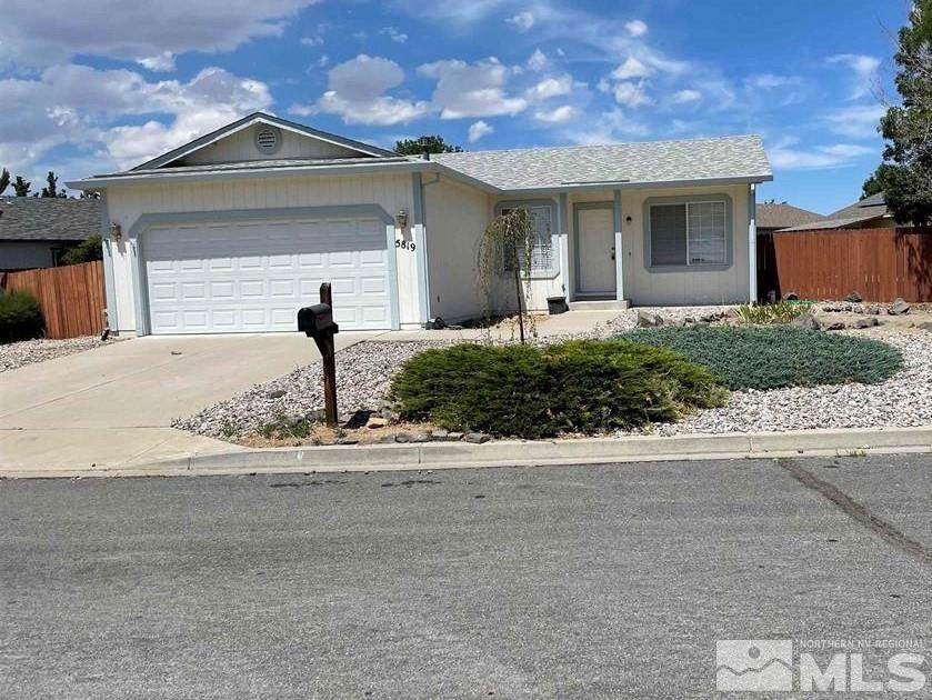 5819 Lightning Court - Photo 1