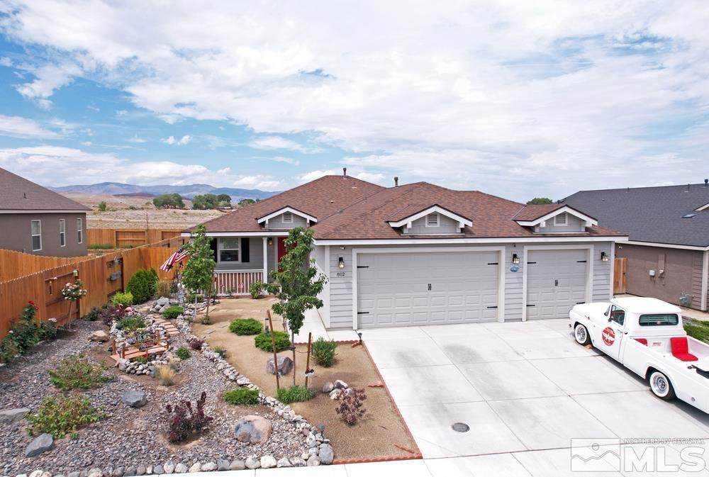 812 Garnet Way - Photo 1