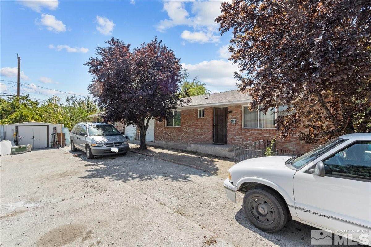 1332 11th Street - Photo 1