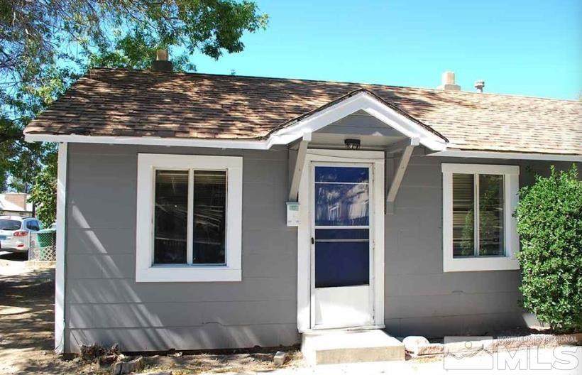 850 G Street - Photo 1