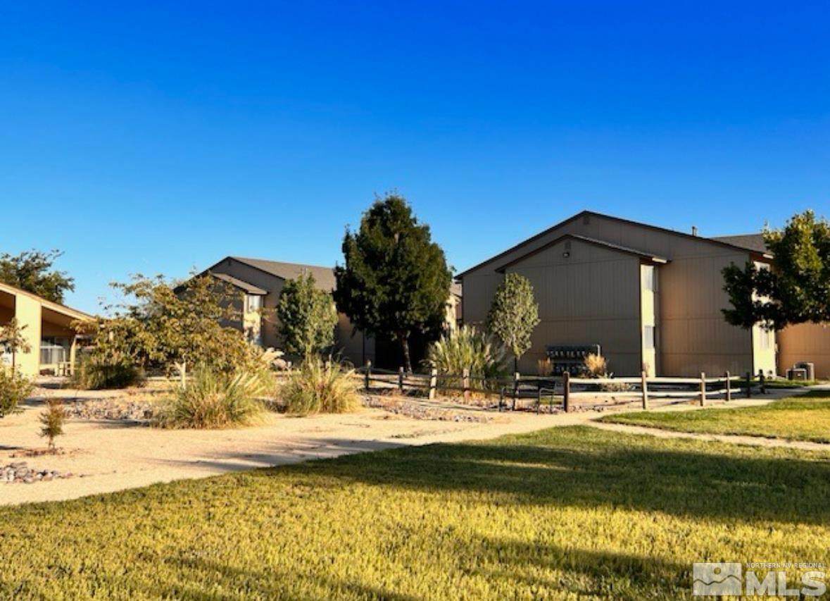 650 Maine Street - Photo 1