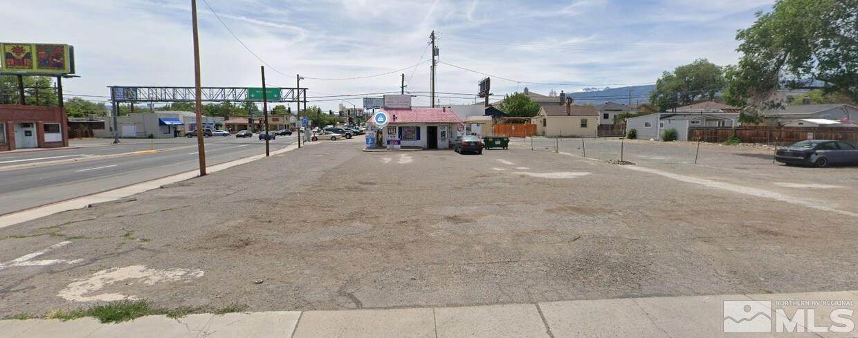 640 Kuenzli Street - Photo 1