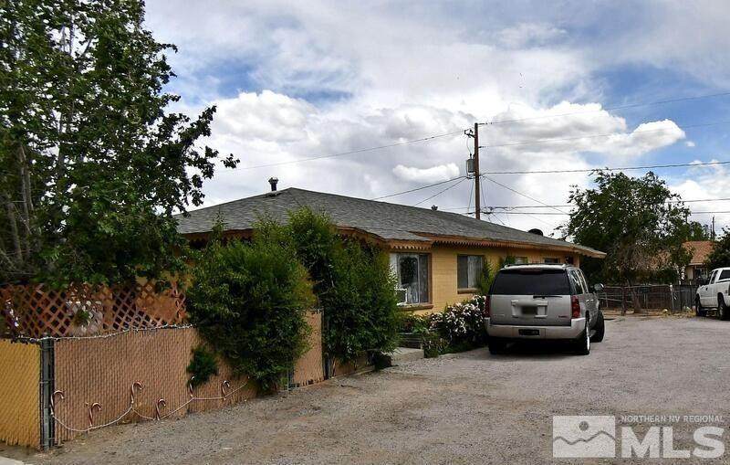 1372 & 1370 11th Street - Photo 1