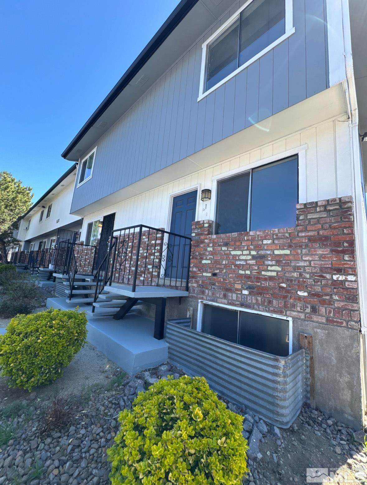 1424 9Th Street - Photo 1