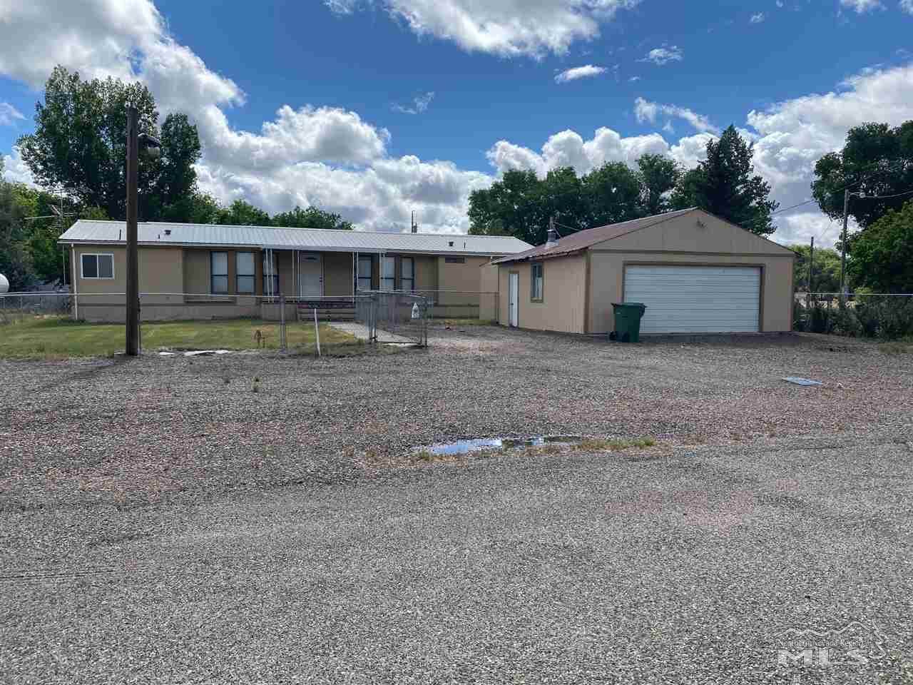 465 Doris Ct - Photo 1
