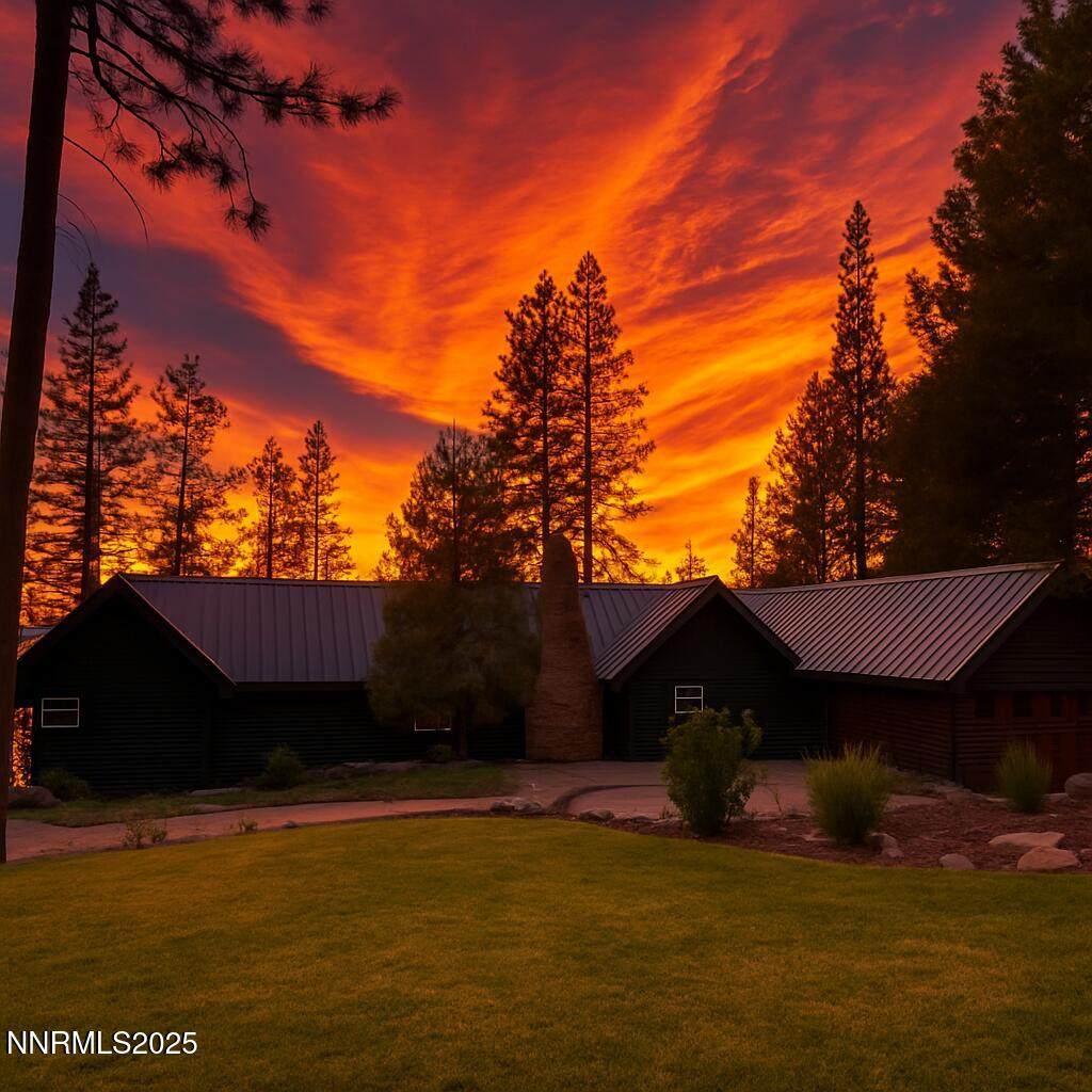 1472 Flowers Avenue - Photo 1