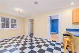 61 Howland Avenue - Photo 17