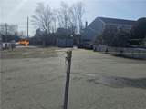 1074 East Main Road - Photo 18