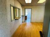 286 Maple Avenue - Photo 5